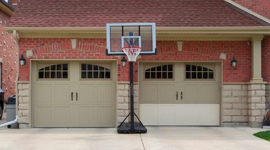 Top 7 Best Garage Mounted Basketball Hoop Reviews