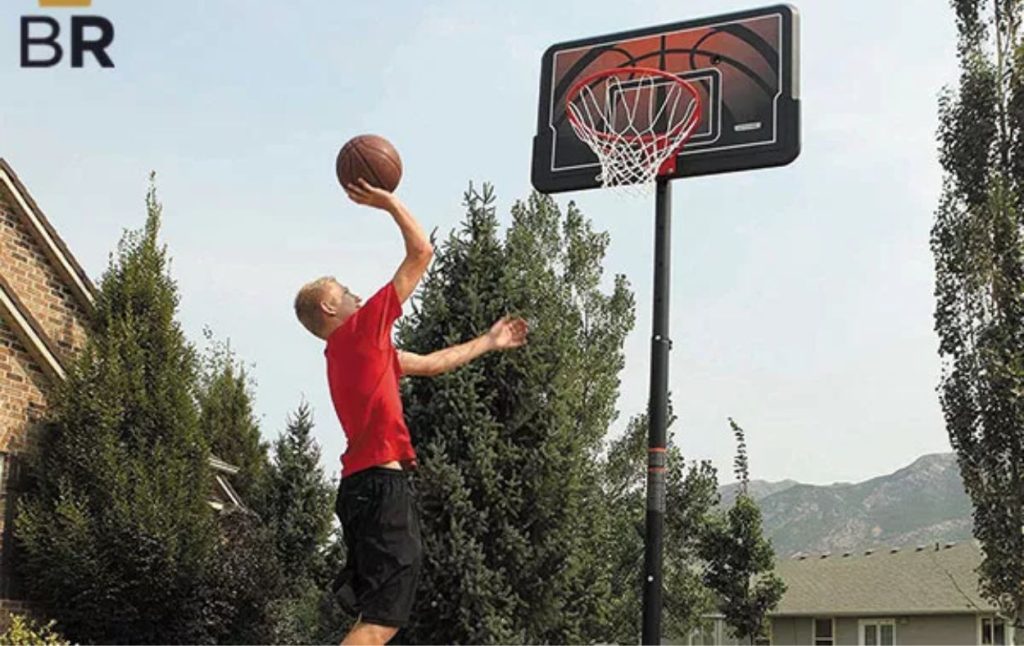 Best Basketball Hoop Under $700 Reviews